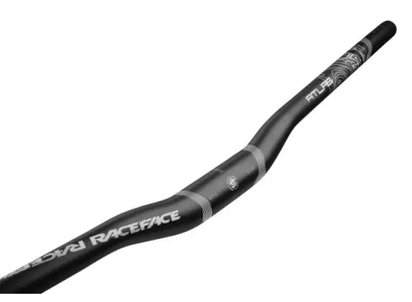 Race Face Atlas zdvih 13 mm 31,8x785 mm řídítka černá