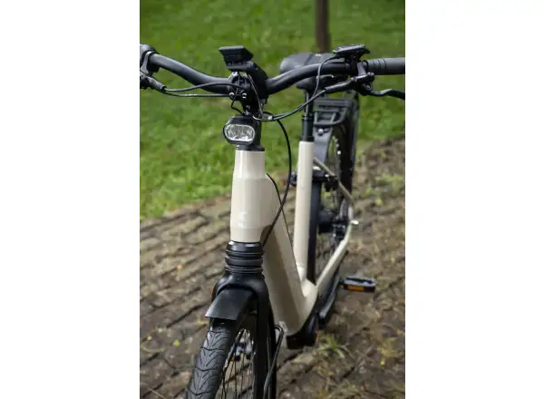 Superior eWAY 6.45 městské elektrokolo Gloss Dust