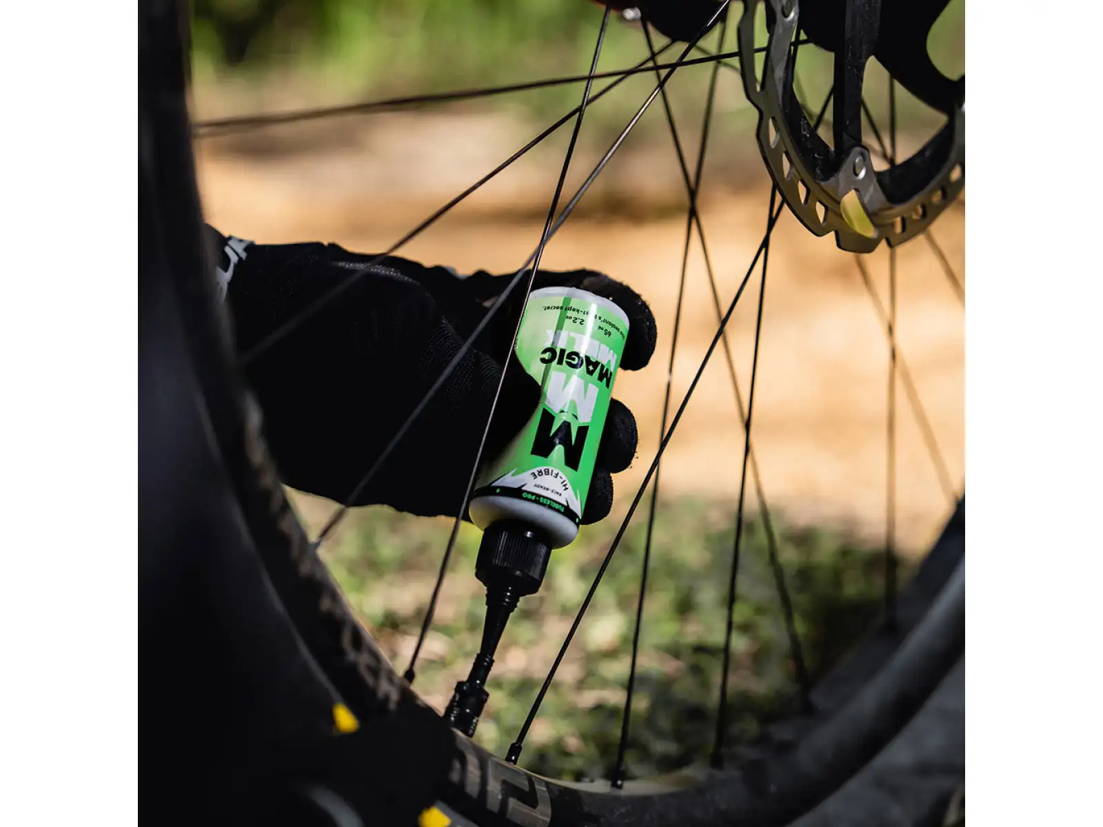 MAGIC MILK bezdušový tmel Hi-Fibre Tubeless Pro 65ml