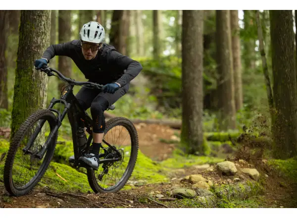 Giant Stance 2026 horské kolo Black