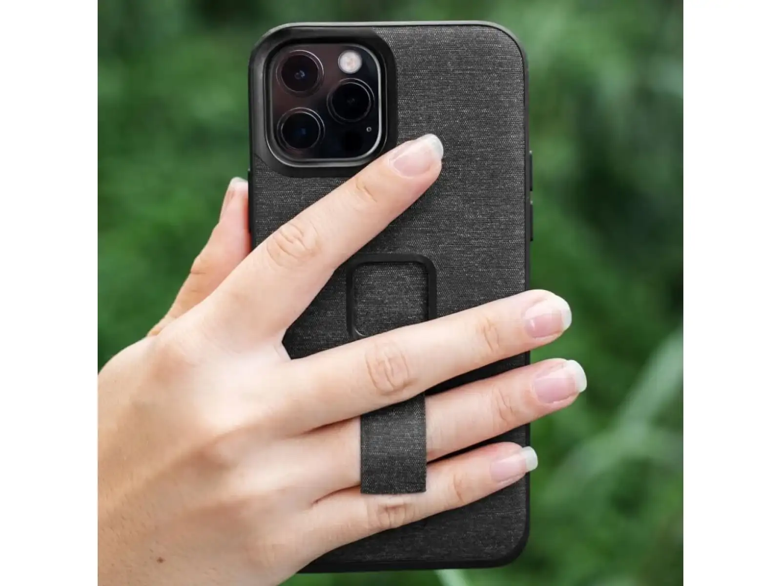 Peak Design Mobile Everyday Loop Case iPhone 13 obal na mobil Charcoal