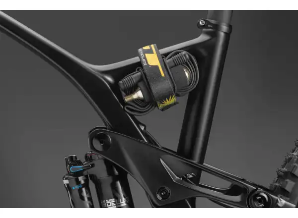 GT Force Carbon Pro DGR horské kolo