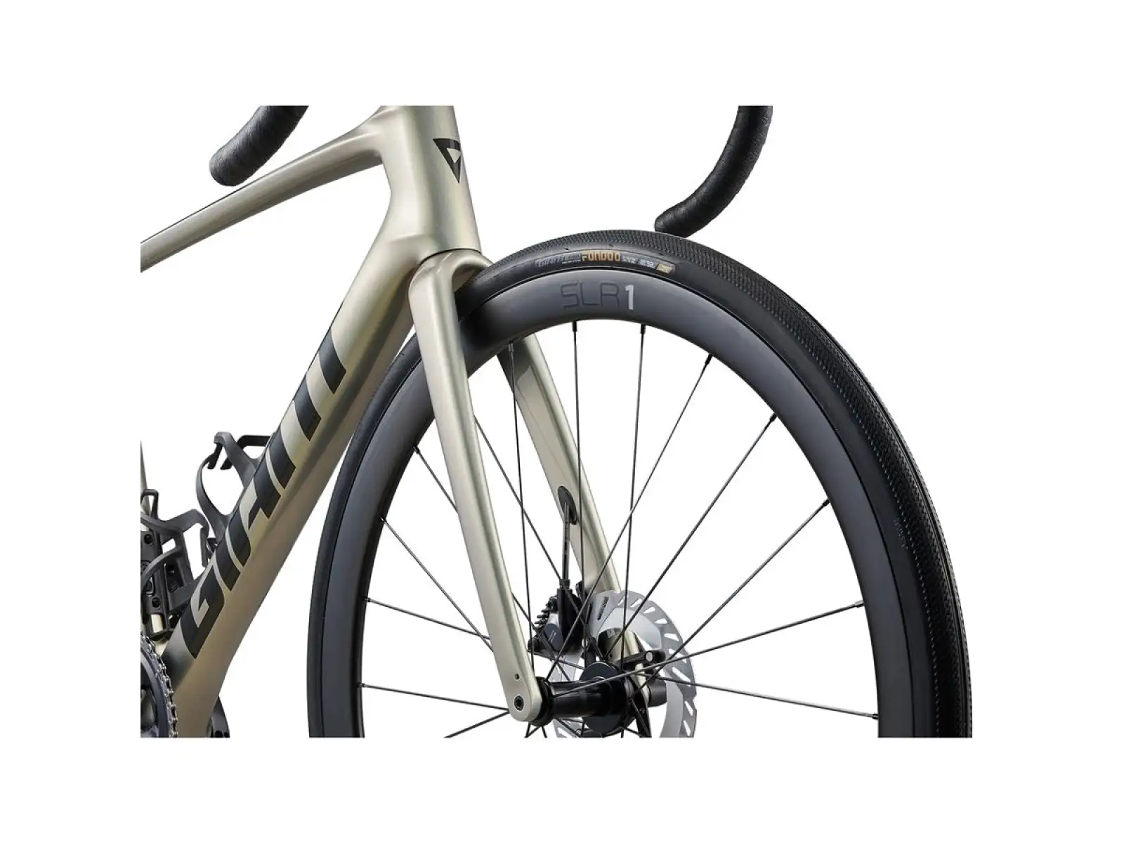 Giant Defy Advanced SL 1 silniční kolo Golden Haze / Panther