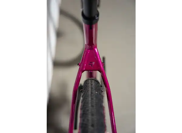 Ridley Kanzo Adventure Alu GRX600 gravel kolo Jazzberry Jam Metallic/Black