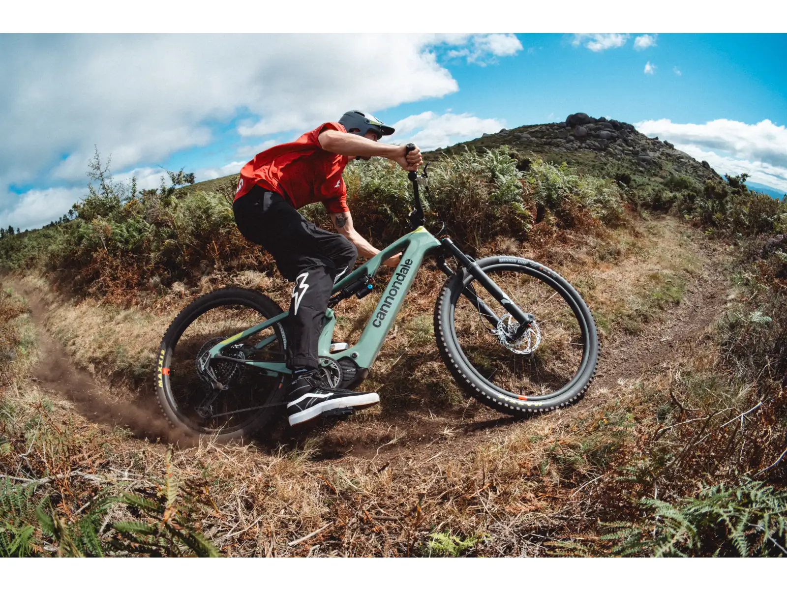 Cannondale Moterra SL Carbon 1 odlehčené celoodpružené elektrokolo JDE