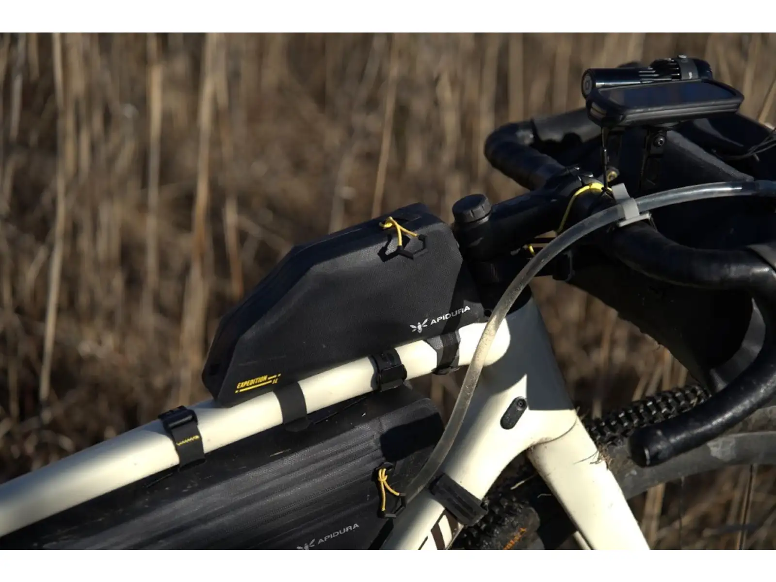 Apidura Expedition top tube pack  1 l brašna na rám