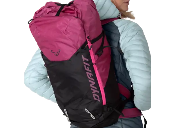 Dynafit Radical 30+ dámský skialpinistický batoh 30 l Magenta/Black Out