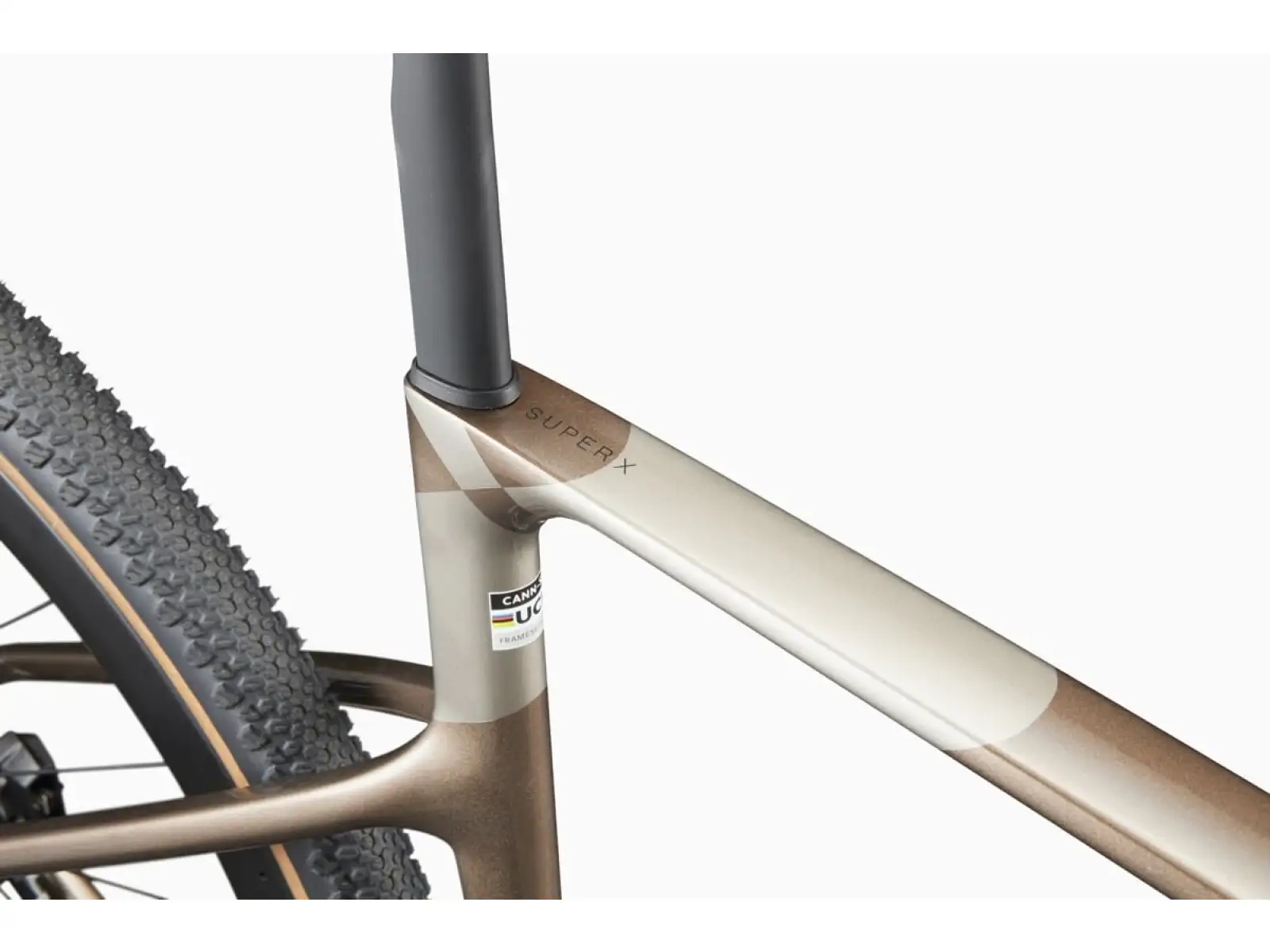 Cannondale SuperX 3 gravel kolo BRX