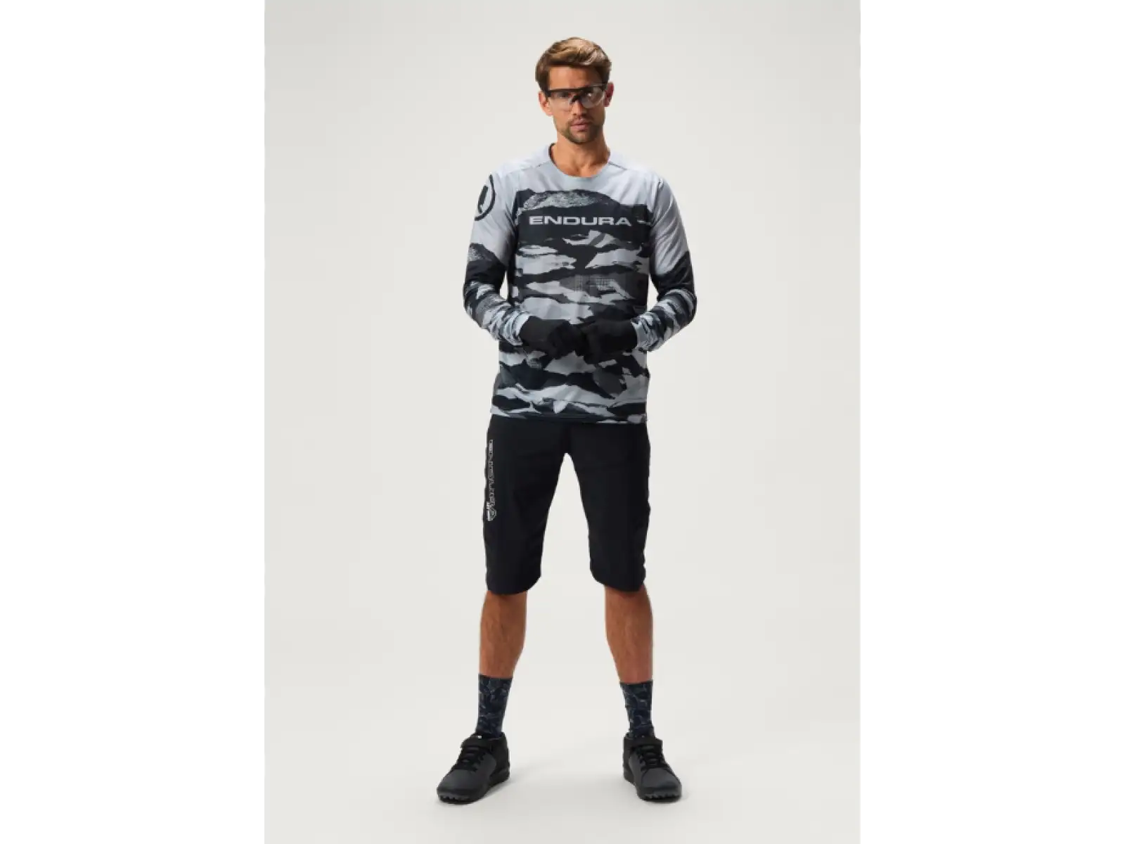 Endura LTD Mountain Camo pánský dres dlouhý rukáv Black