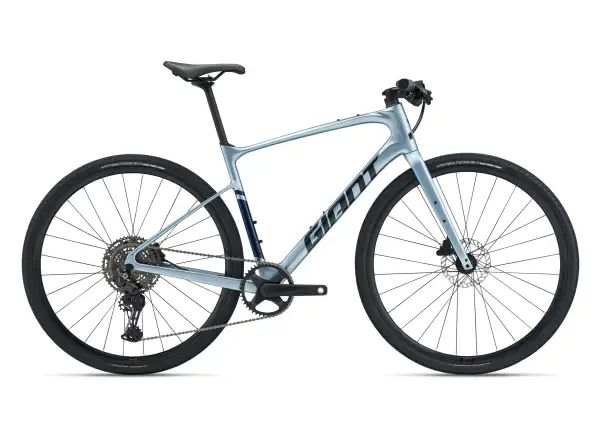 Giant FastRoad AR Advanced 2 fitness kolo Glacier Silver