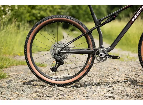 Superior XF 9.9 Team horské kolo Gloss Carbon/Red Carbon