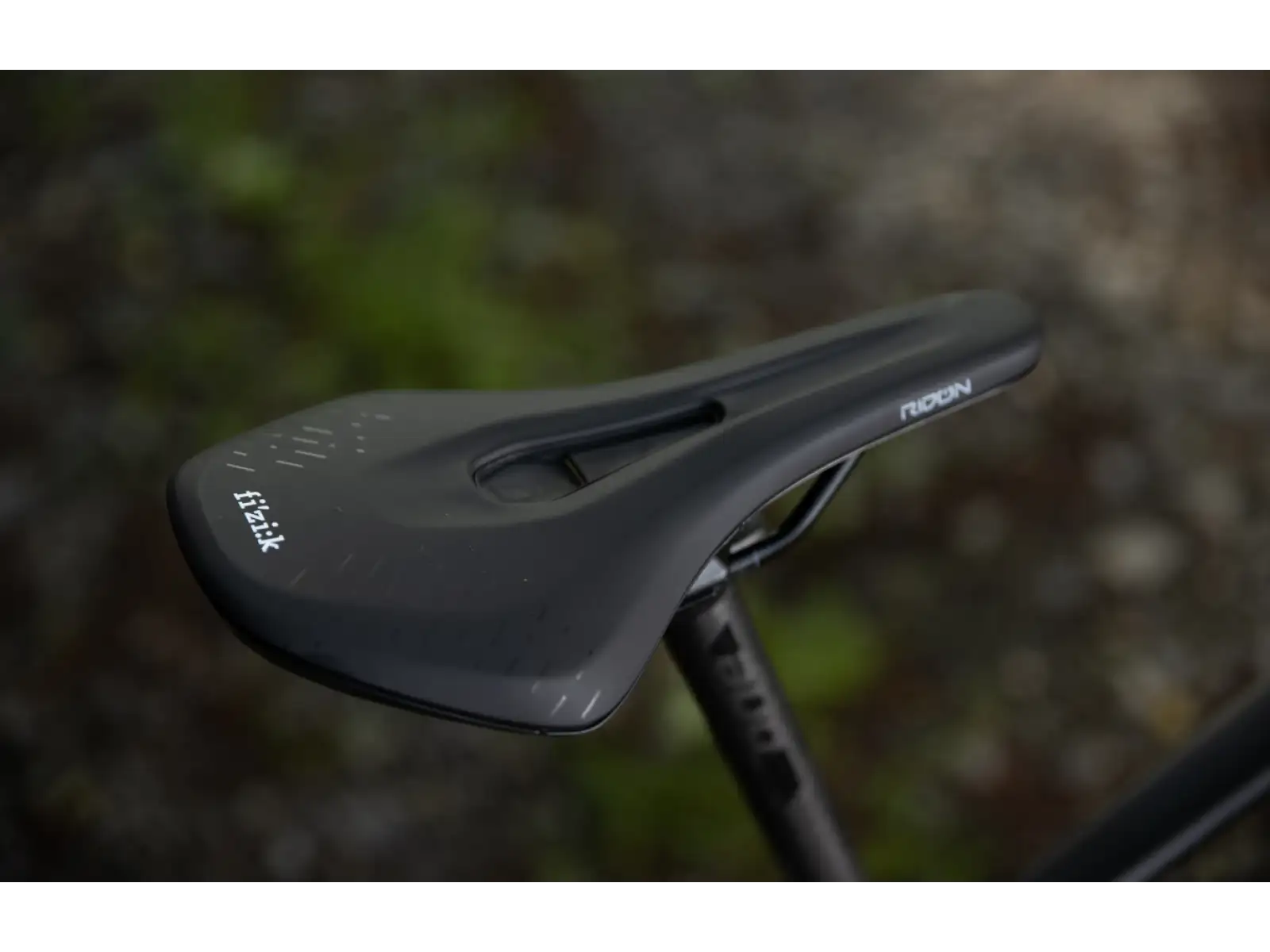 Superior XP 9.8 horské kolo Matte Carbon/Dark Chrome