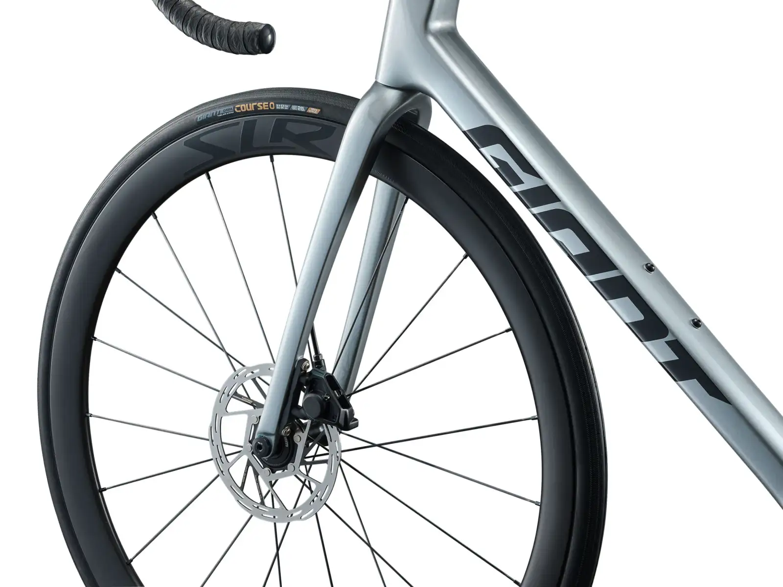 Giant TCR Advanced Pro 1 AXS silniční kolo Tech Silver
