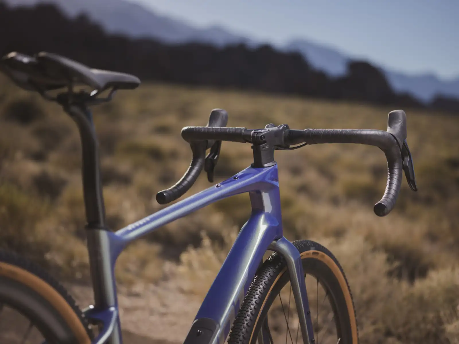 Giant Revolt Advanced Pro 0 gravel kolo Interstellar