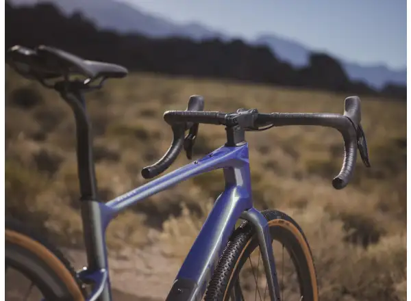 Giant Revolt Advanced Pro 0 gravel kolo Interstellar