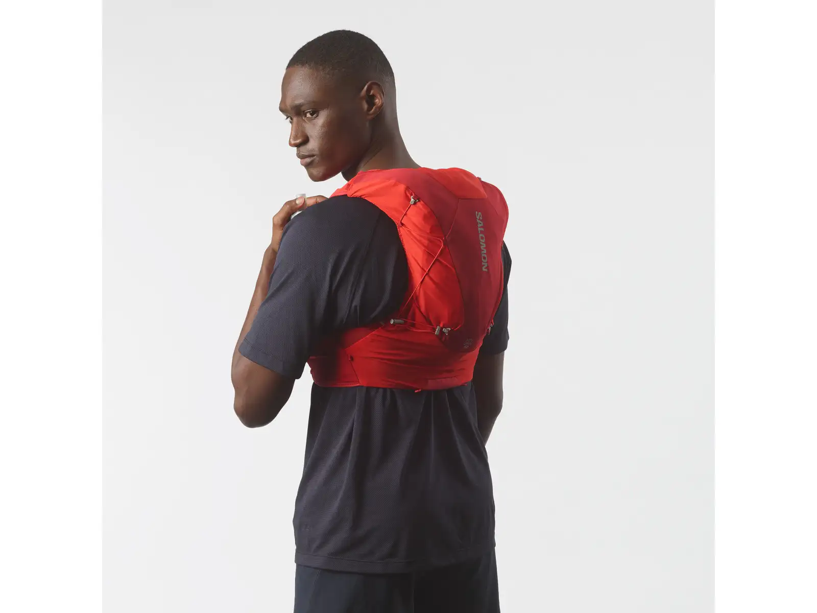 Salomon ADV Skin 12 Set běžecká vesta Flame Scarlet/Haute Red