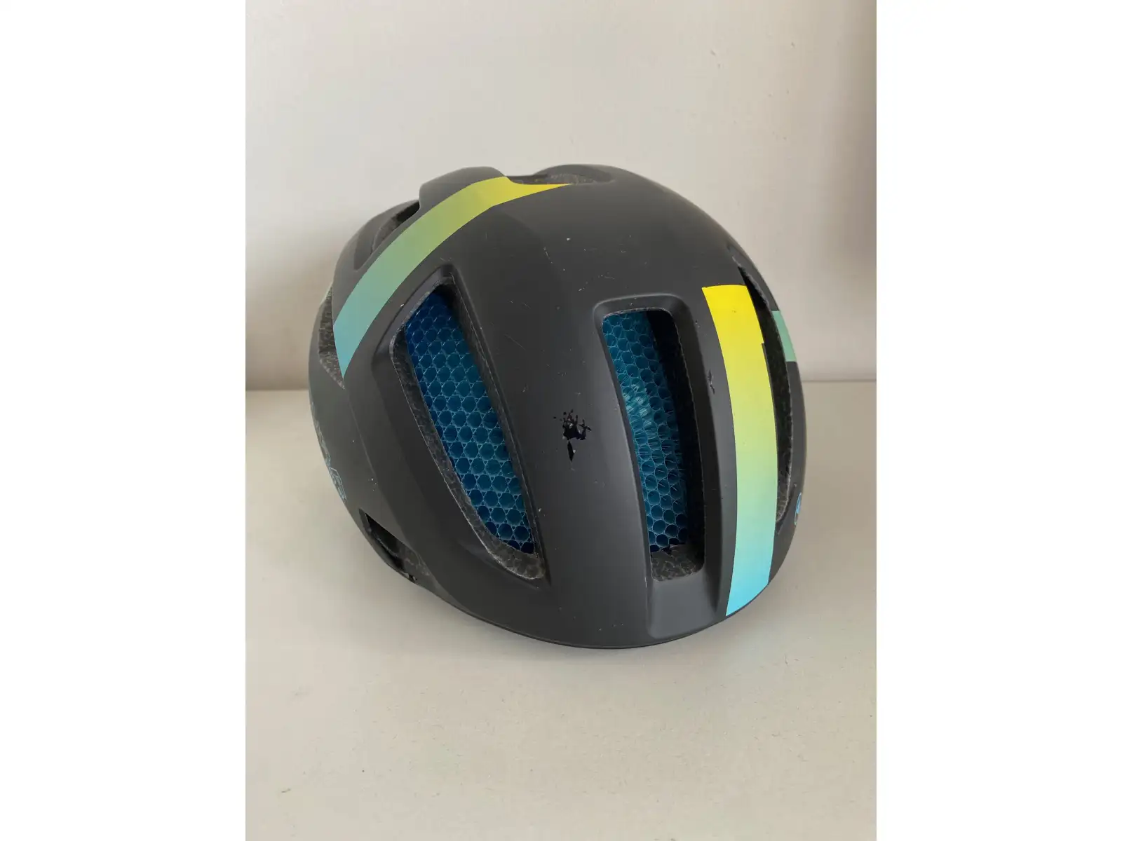 Endura Pro SL přilba rainbow Prověřeno