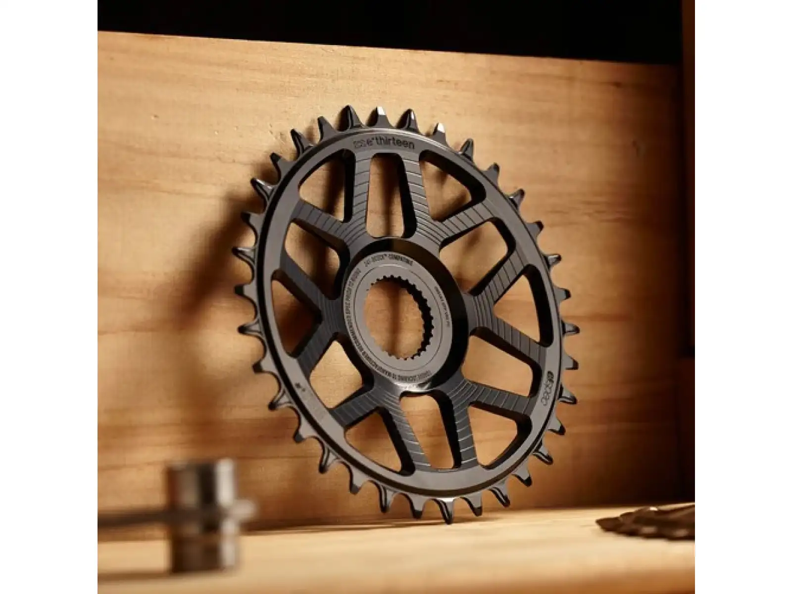 E-13 Helix Race E-Spec Alu Direct Mount převodník pro Bosch CX Gen 4 černá