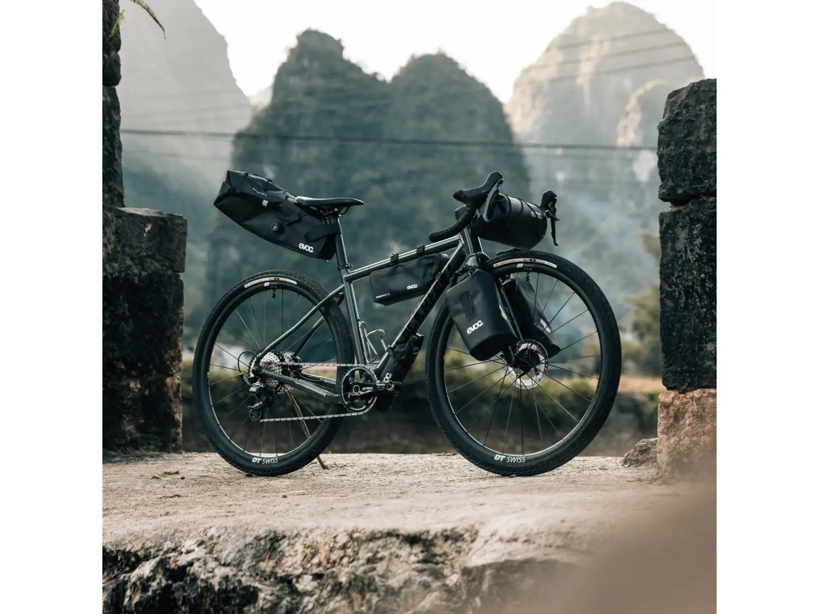 Evoc Handlebar Pack BOA WP 5 brašna na řídítka Black