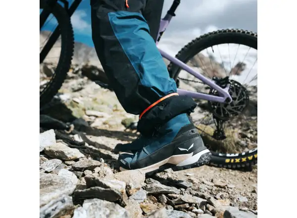 Salewa Puez Winter Mid PTX pánské boty Black / Black