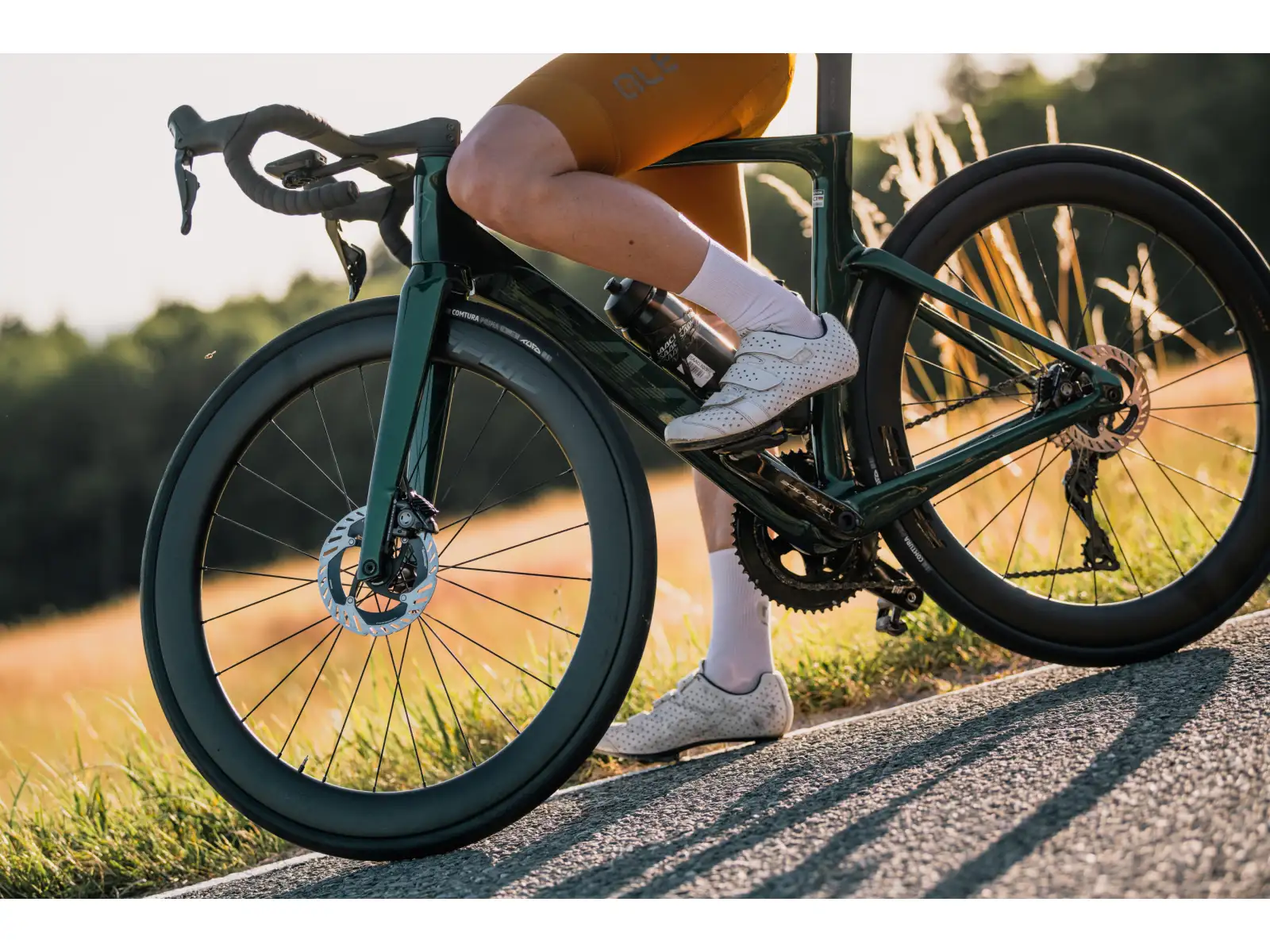 Isaac Meson Ultegra Di2 silniční kolo Jade Green