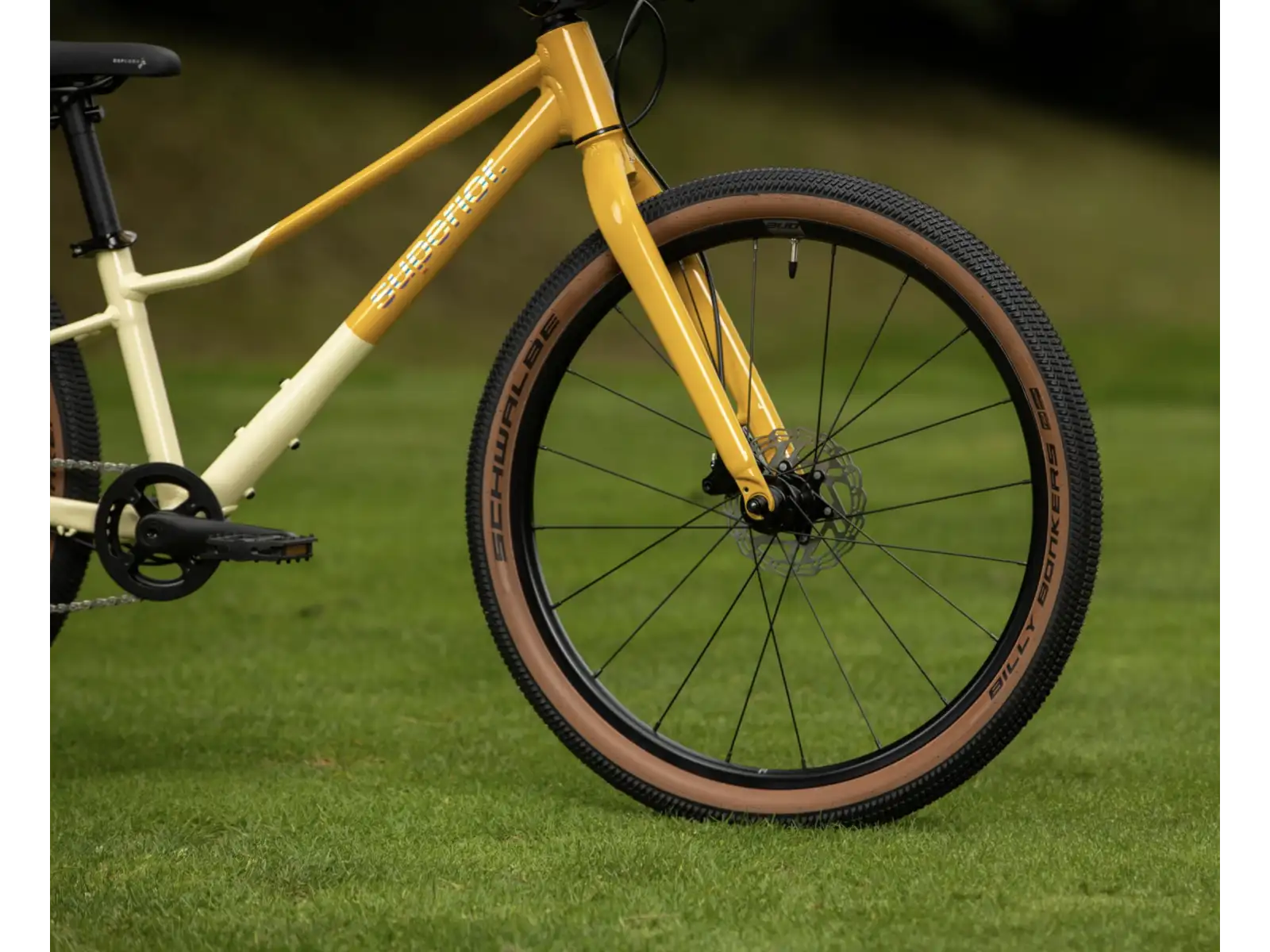 Superior F.L.Y. 24 dětské kolo Gloss Yellow