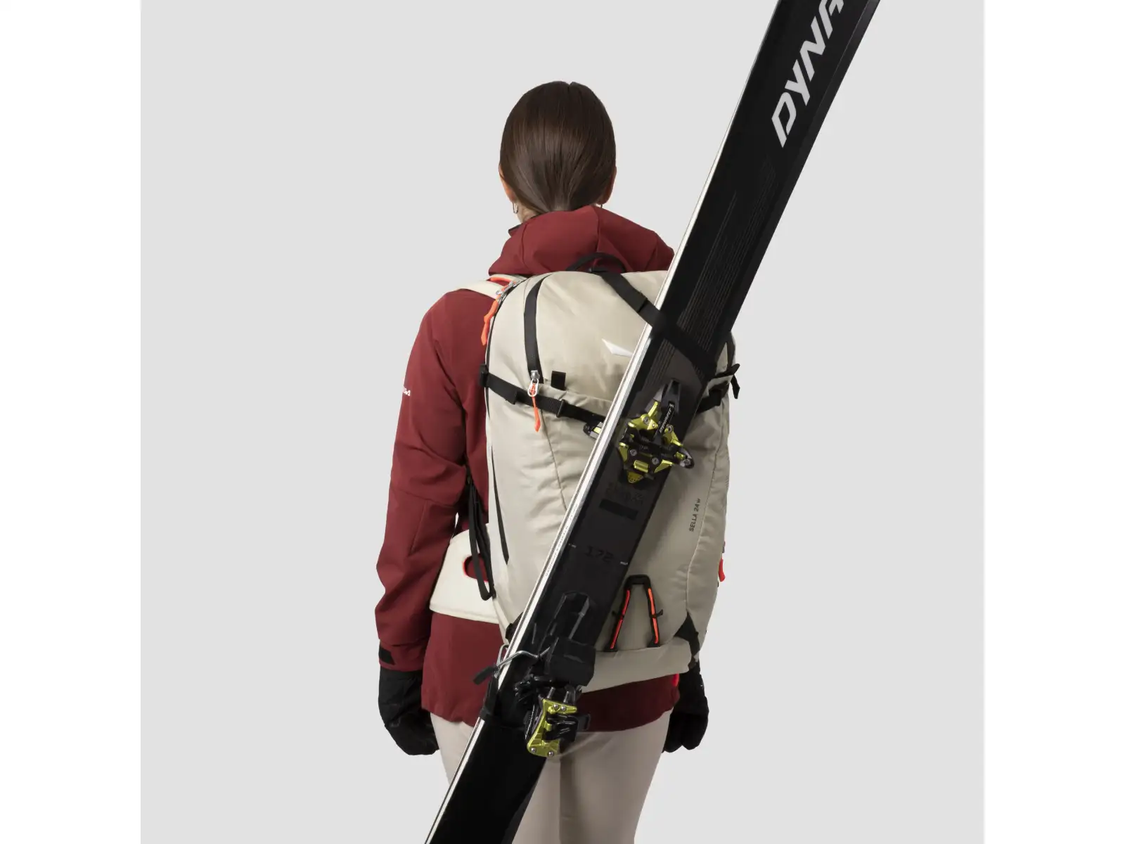 Salewa Sella 24 l dámský batoh Black Out