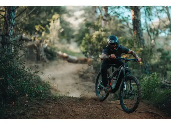 Cannondale Moterra Carbon LT 1 celoodpružené elektrokolo Black