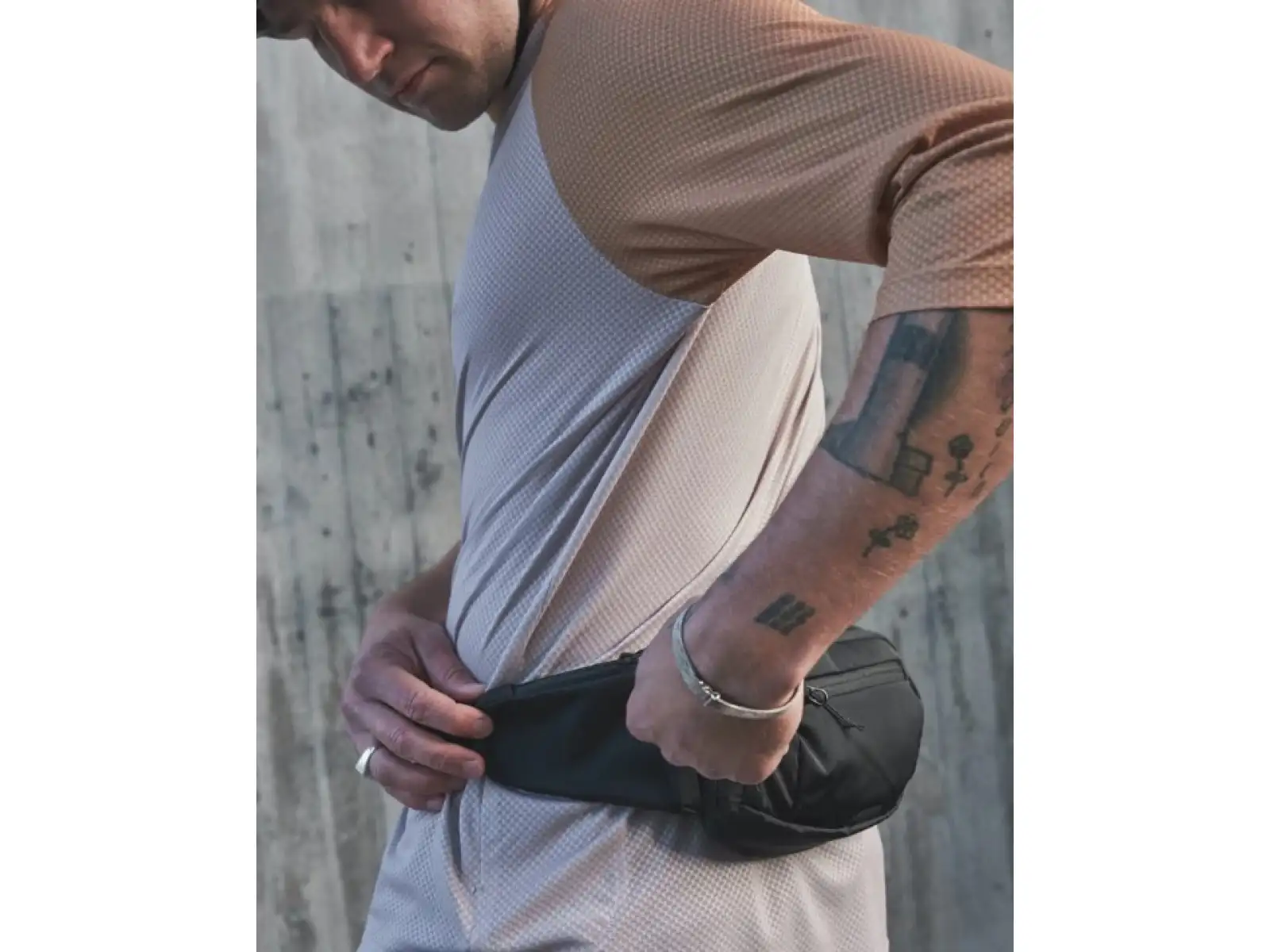 POC Lamina Hip Pack ledvinka 2 l Aragonite Brown