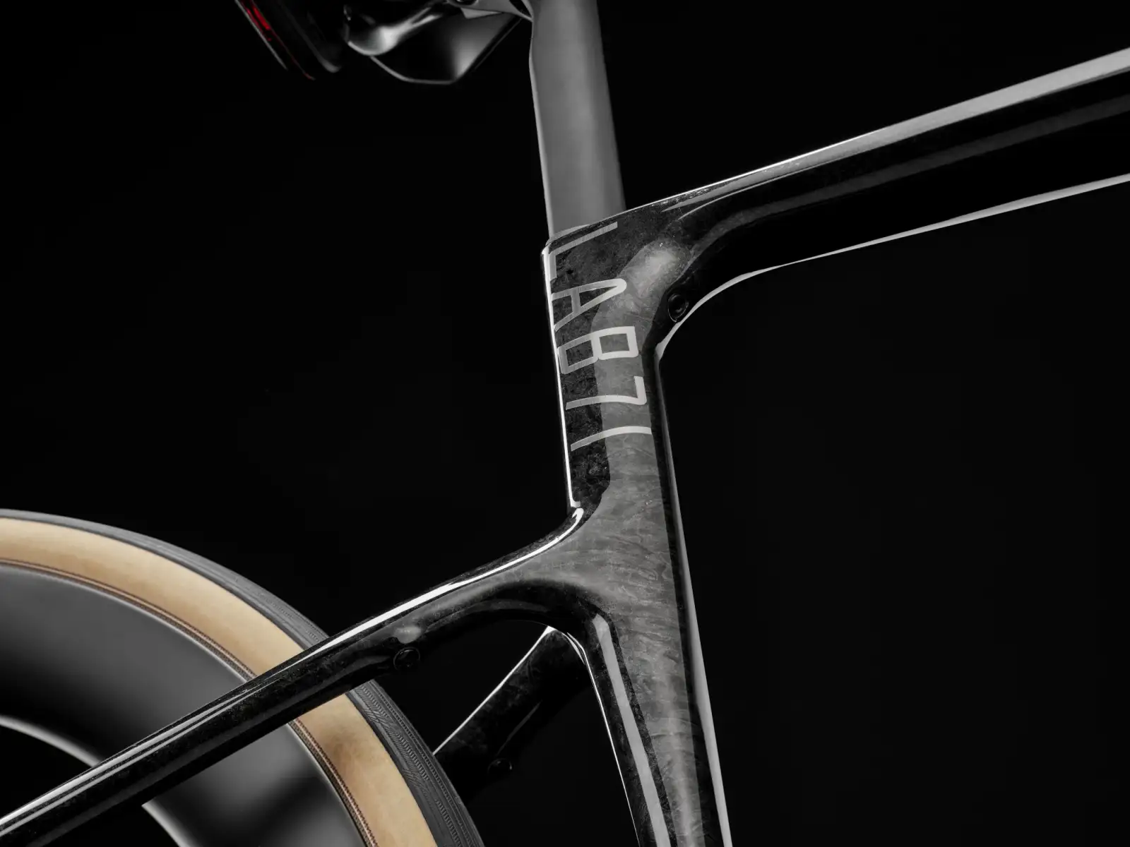 Cannondale Synapse LAB71 SMARTSENSE silniční kolo Black Marble (BMB)