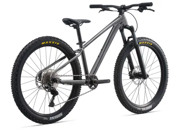 Giant STP 26 dětské kolo Regular Metallic Black
