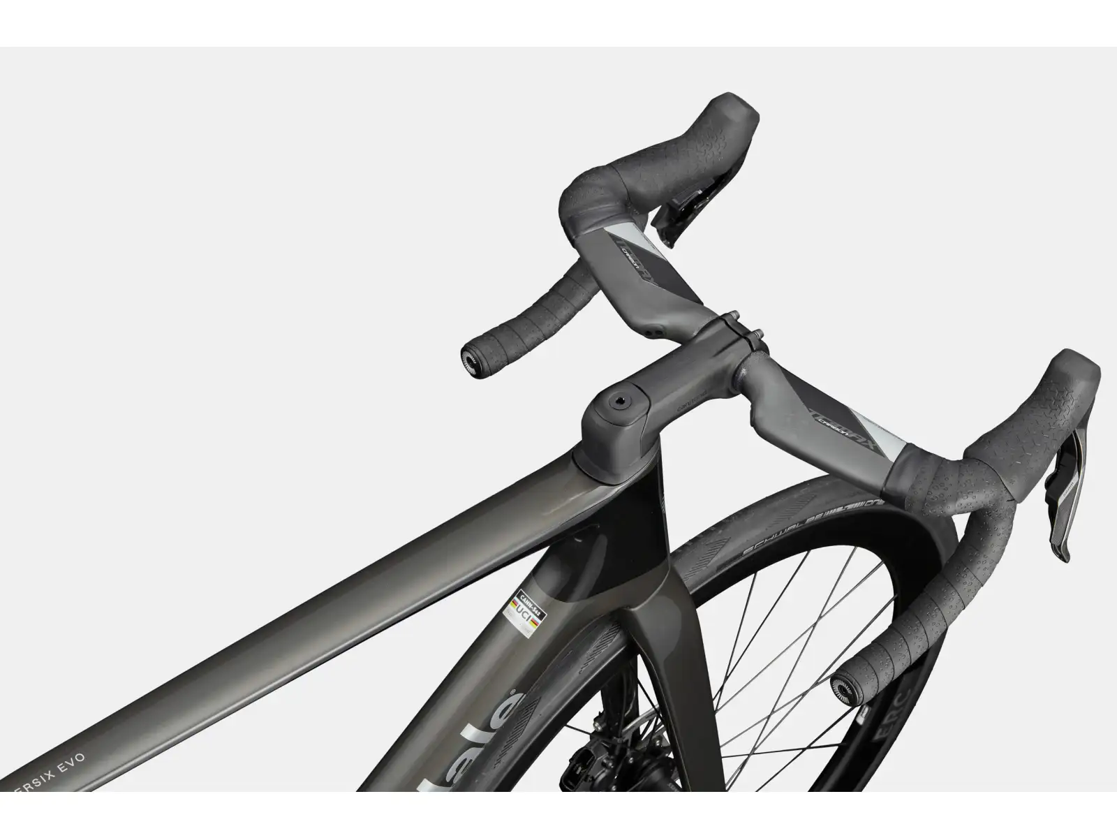 Cannondale SuperSix Evo 4 silniční kolo RAW