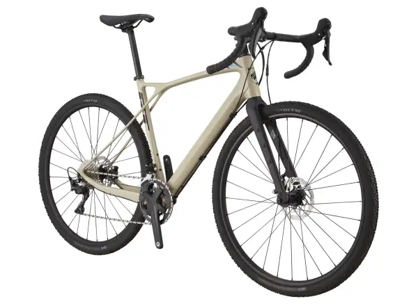GT Grade Carbon Expert gravel kolo