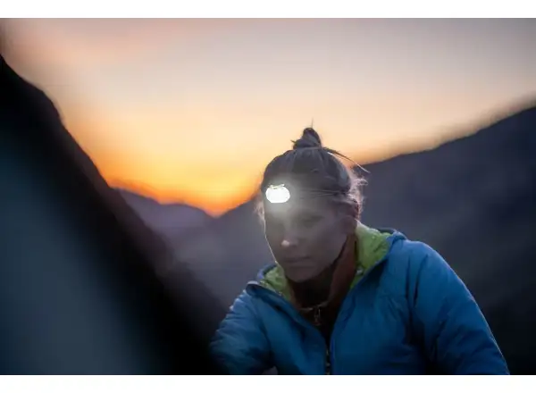 Petzl Swift LT čelovka bílá