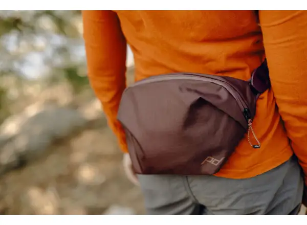 Peak Design Outdoor Sling 2L batoh Black