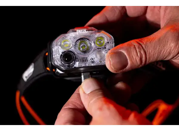 Petzl Swift RL čelovka zelená