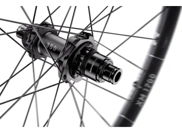DT Swiss XM 1700 Spline 30 DB Black Center Lock 12/148 zadní kolo - Nebaleno