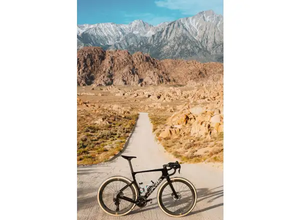 Cervélo Aspero-5 SRAM Force AXS 1 Five Black gravel kolo
