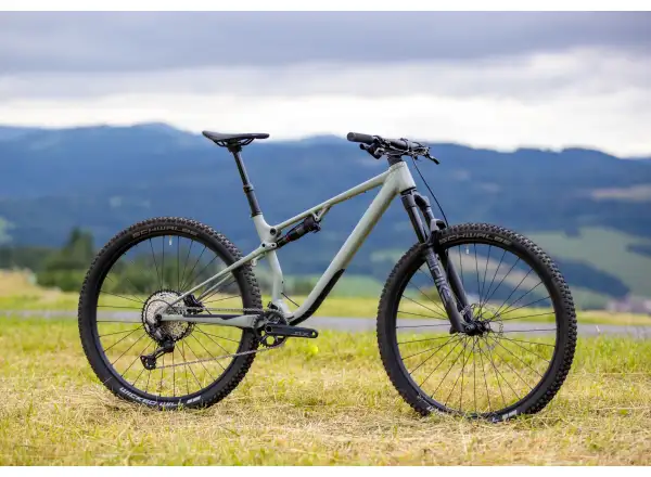 Superior XF 6.6 DC horské kolo Matte Green/Grey