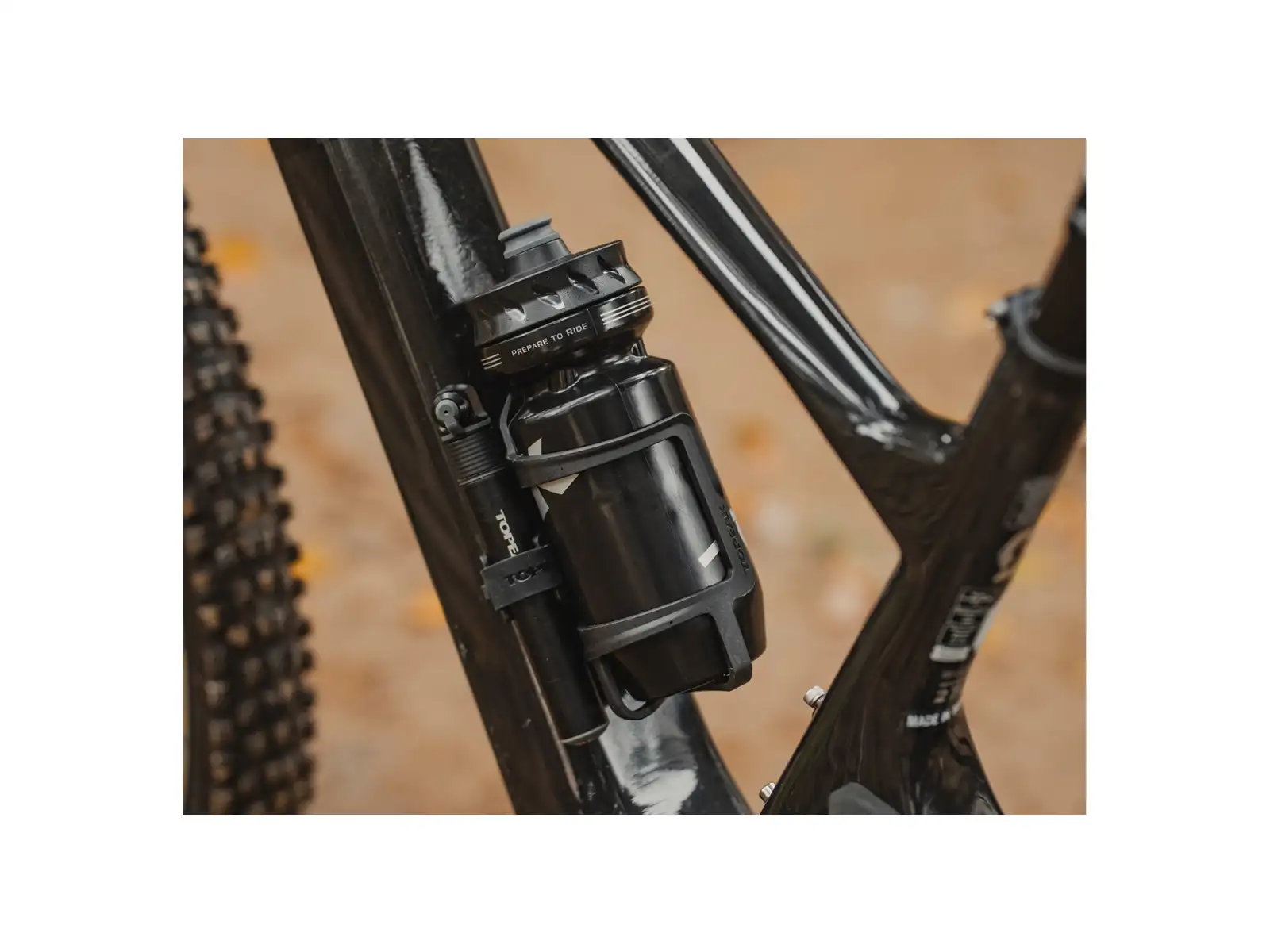 Topeak košík na lahev Shuttle Sidecage W/side mount pravá strana