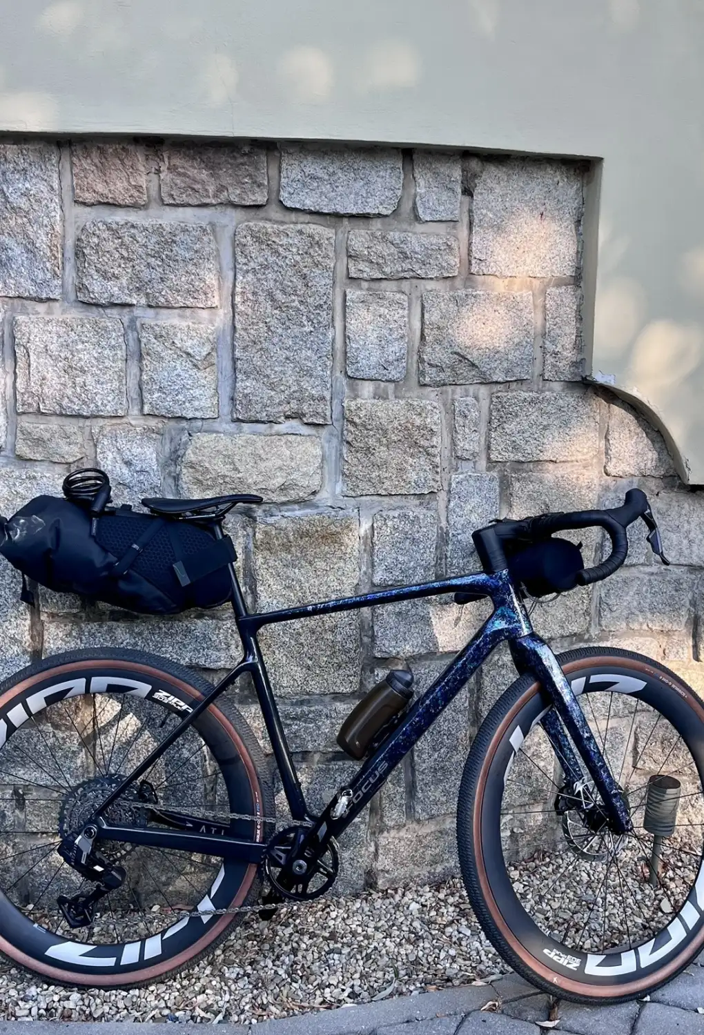 Gravel kolo Focus Atlas 8.9 - výkonný drak nejen na bikepackingové výpravy