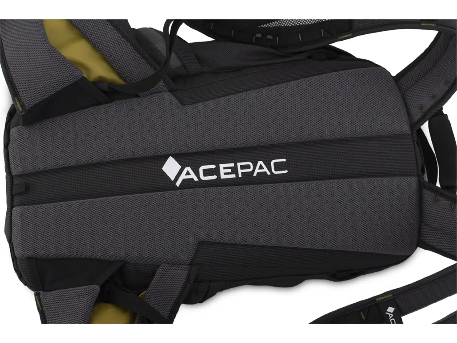 Acepac Flite MKII 20 l batoh Black