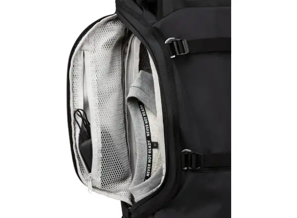 Aevor Travel Pack cestovní batoh Proof Black