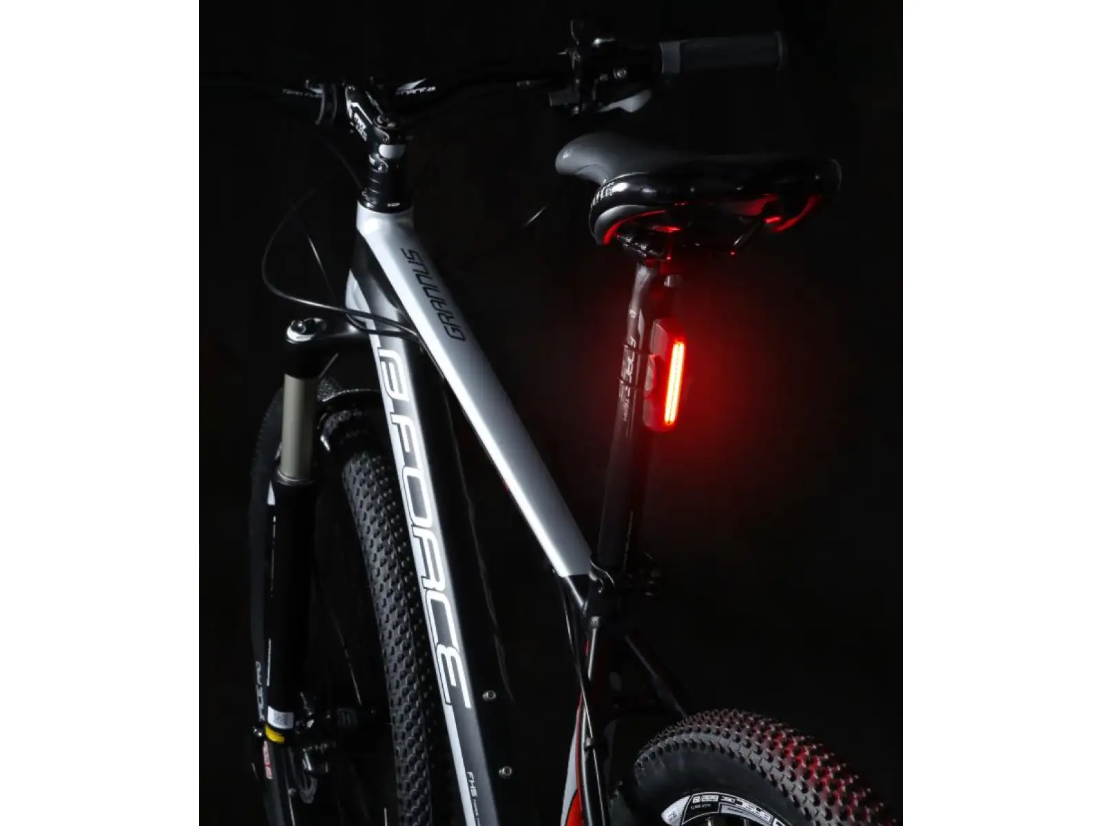 Force Glare sada světel přední a zadní USB