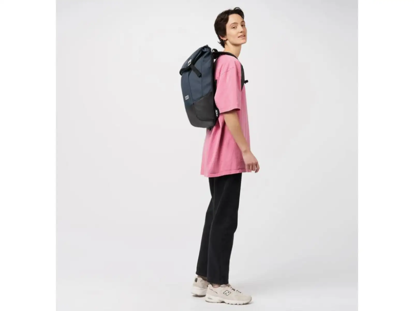 Aevor Daypack Proof batoh 28 l Proof Petrol