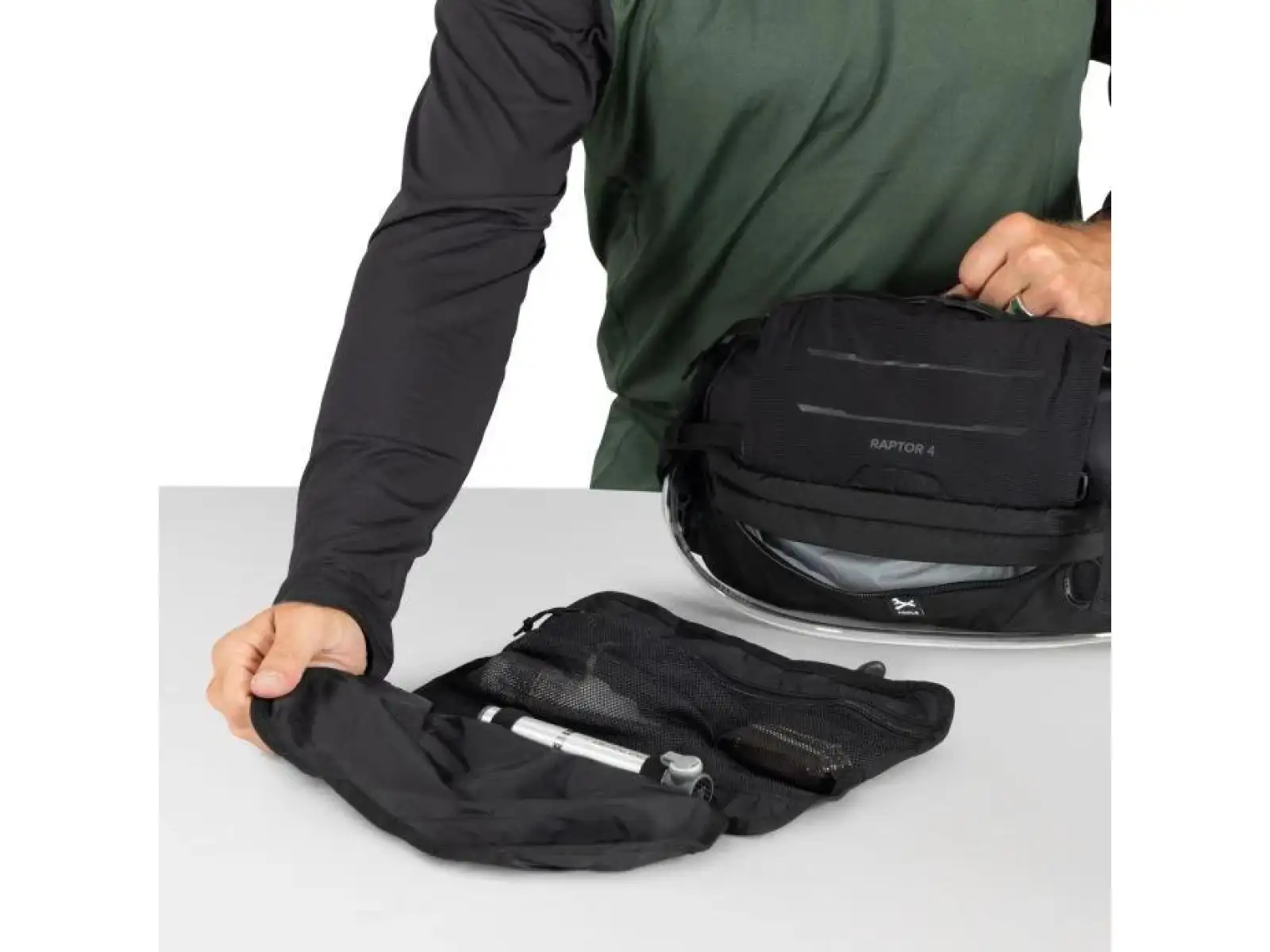 Osprey Raptor 4 ledvinka Pediment Grey
