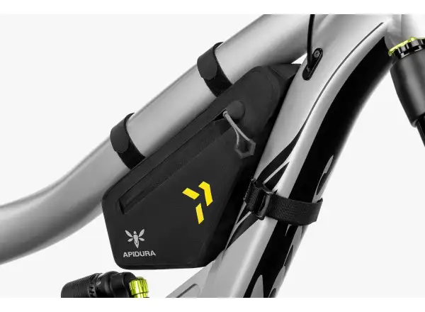 Apidura Backcountry rámová brašna 1 l černá
