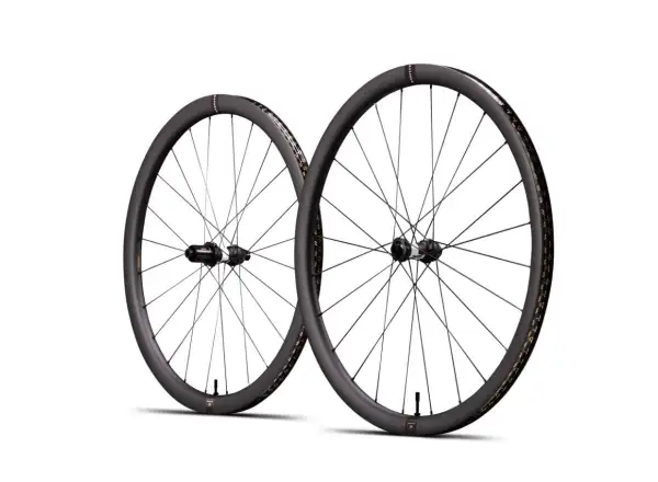 Reserve RSVr 34/37 DT 180 SP XDr silniční vypletená kola