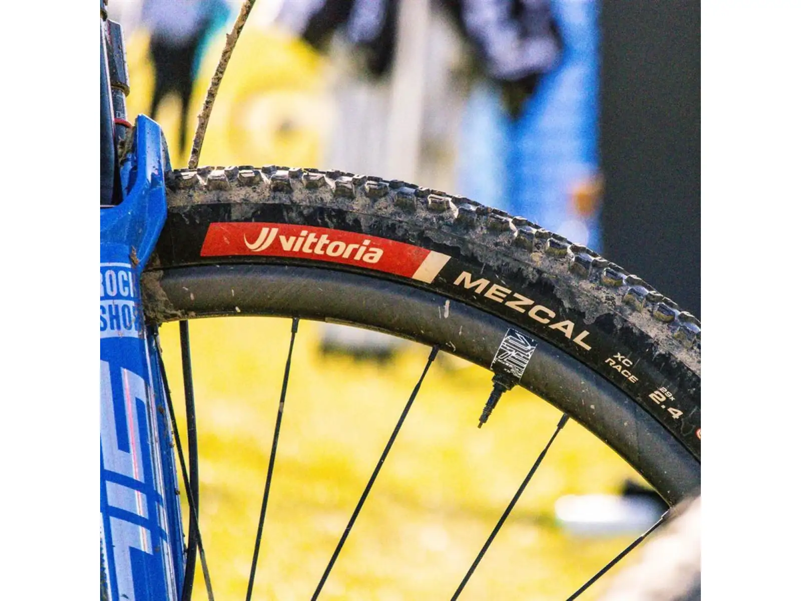 Vittoria Mezcal III 29x2.4 XC Race full black G2.0 plášť kevlar černá