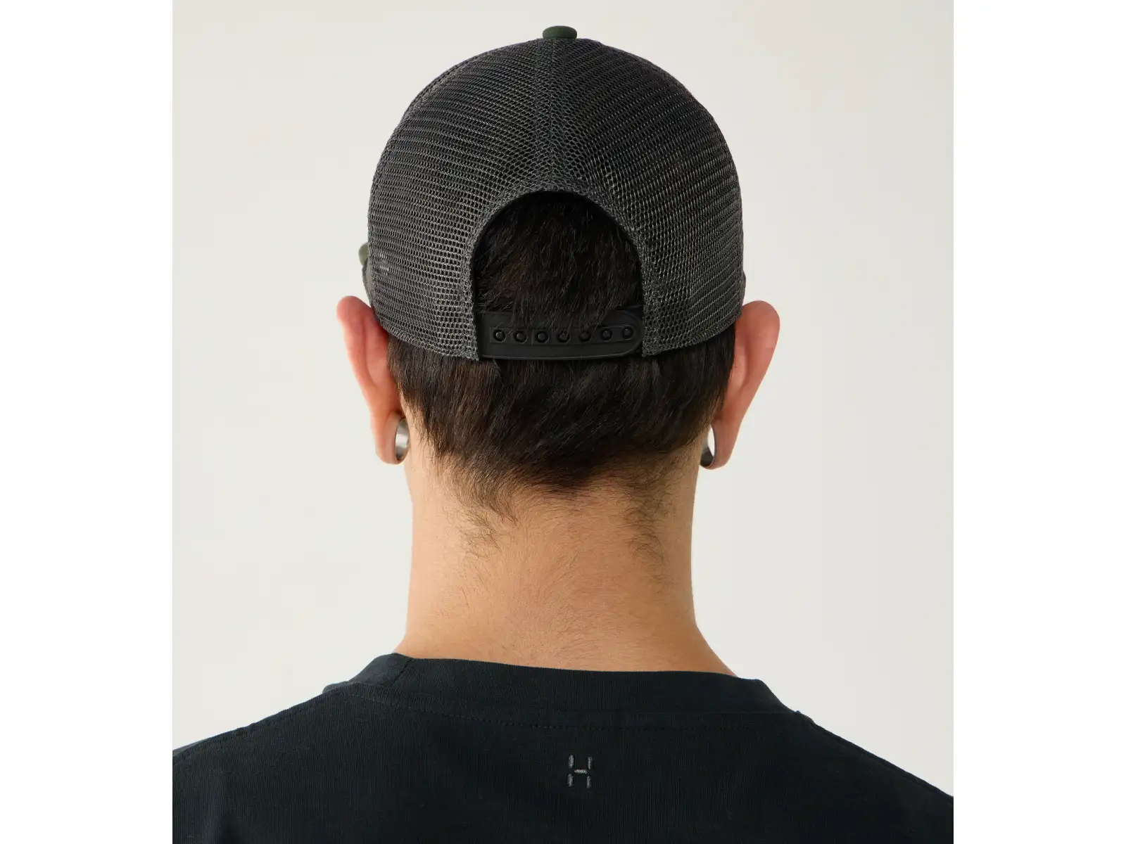 Haglöfs Trucker kšiltovka Seaweed Green/Magnetite